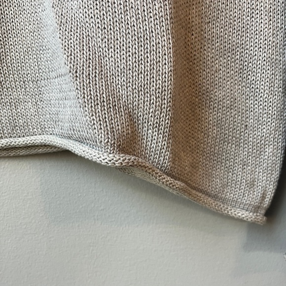 Club Monaco Lightweight Linen Blend Grey Rolled Hem Sweater - Picture 11 of 11